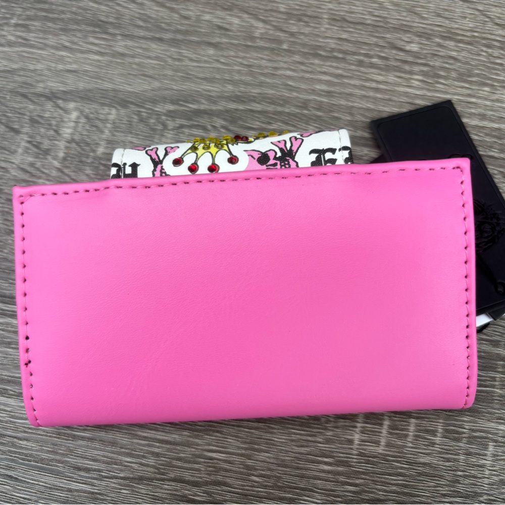 Ed Hardy Hot Pink Leather Wallet with White Tattoo-Flap - Picture 15 of 15